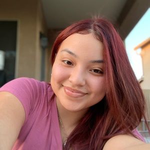 Meet your Posher, Sabrina